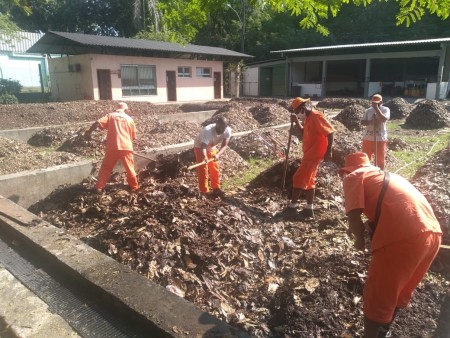 39d5efcf-59b4-4ce3-a1f5-2ce8ca16e093